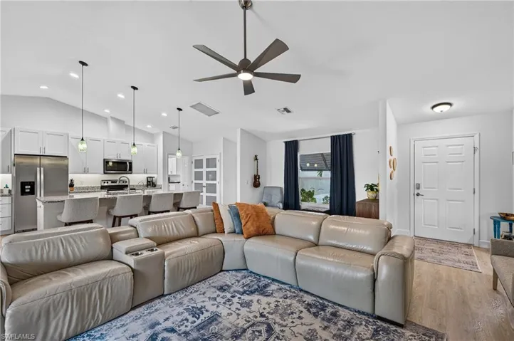 3104 Seafarer Dr, Punta Gorda, Florida 33983