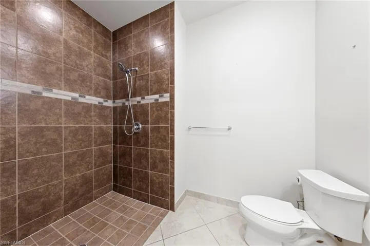 10308 Longleaf Pine Ct, Fort Myers, Florida 33913