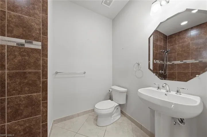 10308 Longleaf Pine Ct, Fort Myers, Florida 33913