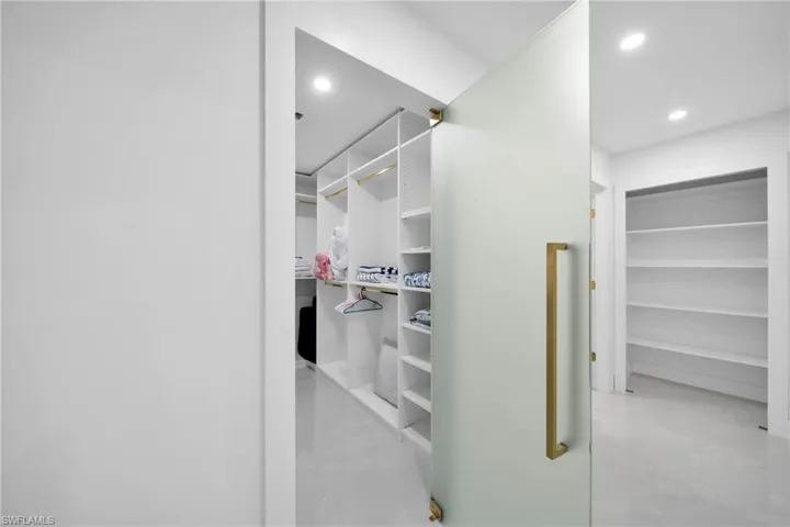 261 Egret St, Fort Myers Beach, Florida 33931