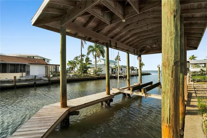 261 Egret St, Fort Myers Beach, Florida 33931