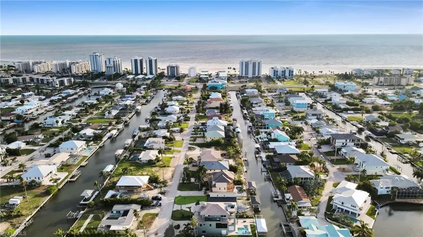 261 Egret St, Fort Myers Beach, Florida 33931