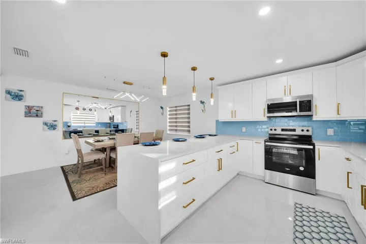 261 Egret St, Fort Myers Beach, Florida 33931