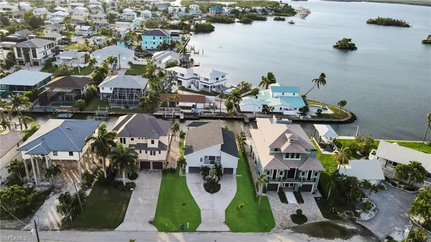 261 Egret St, Fort Myers Beach, Florida 33931