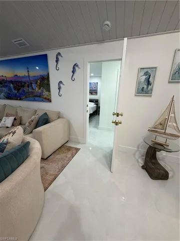 261 Egret St, Fort Myers Beach, Florida 33931