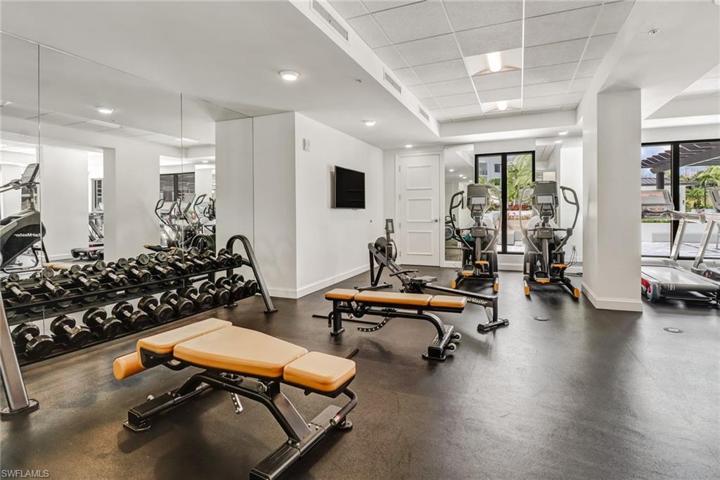 FITNESS CENTER