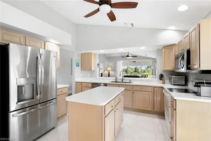 8320  Mystic Greens  WAY, Naples, FL 34113