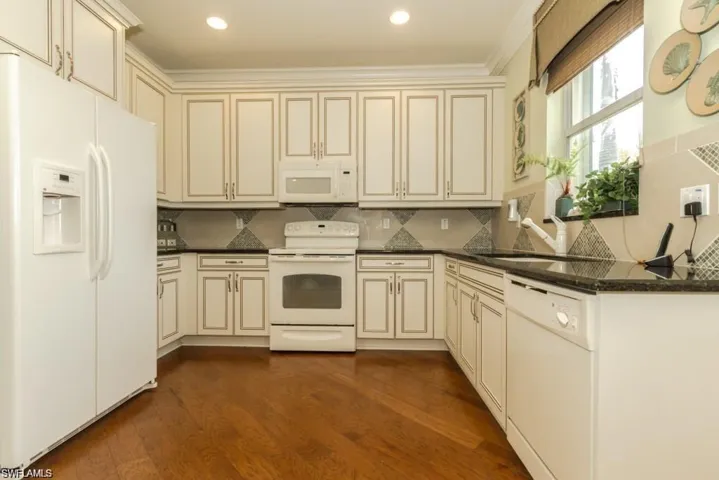 10305 Longleaf Pine Ct, Fort Myers, Florida 33913