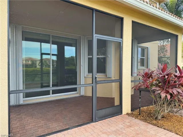 10305 Longleaf Pine Ct, Fort Myers, Florida 33913
