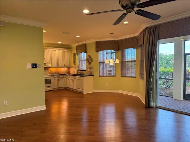10305 Longleaf Pine Ct, Fort Myers, Florida 33913