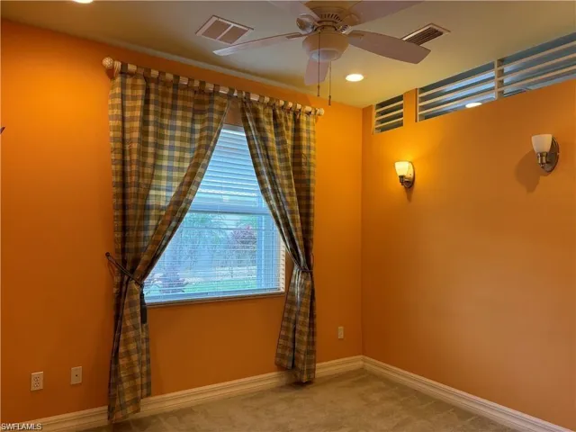 10305 Longleaf Pine Ct, Fort Myers, Florida 33913