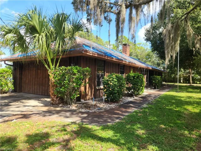 Front structure of home
