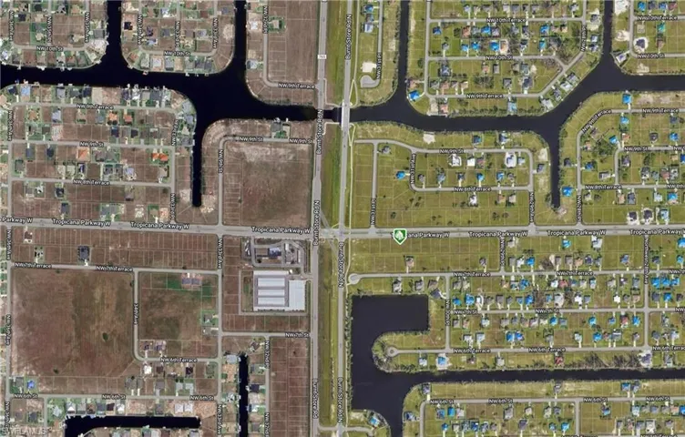 3018  Tropicana W PKWY, Cape Coral, FL 33993
