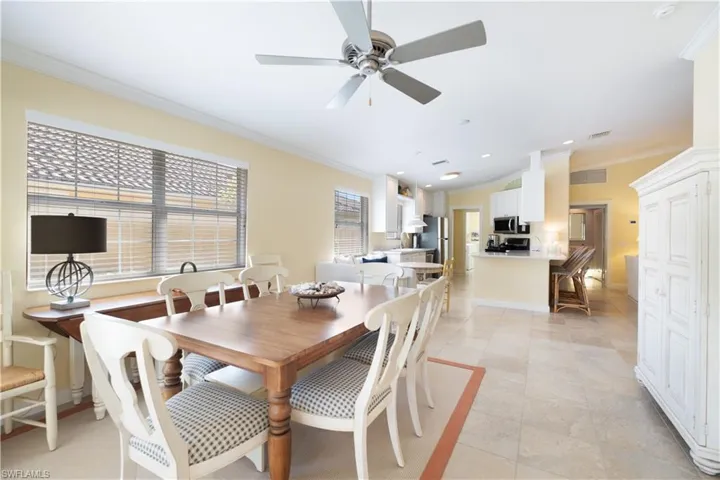 7609  Rozzini  LN, Naples, FL 34114