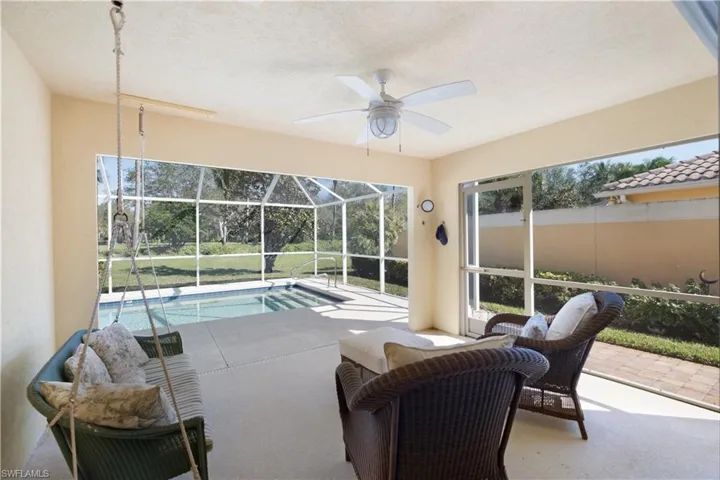 7609  Rozzini  LN, Naples, FL 34114