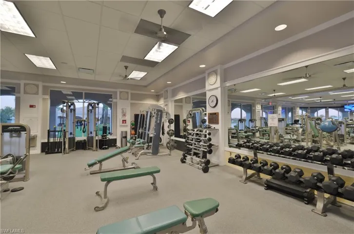 7609  Rozzini  LN, Naples, FL 34114