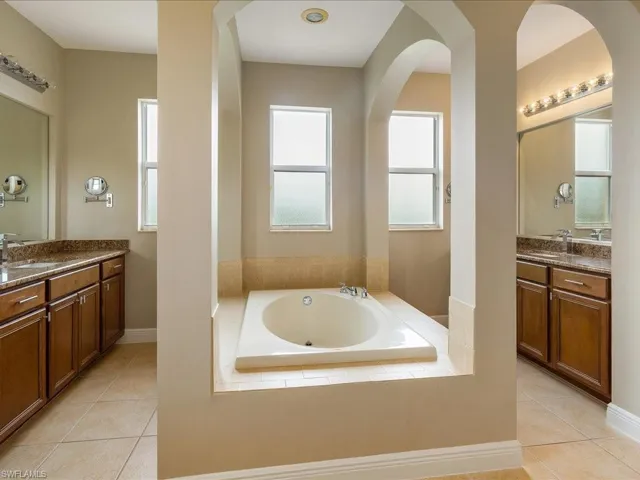 Master bath w/dual vanities...