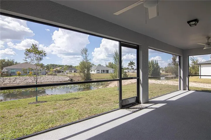 3594 Ne 9th Pl, Cape Coral, Florida 33909