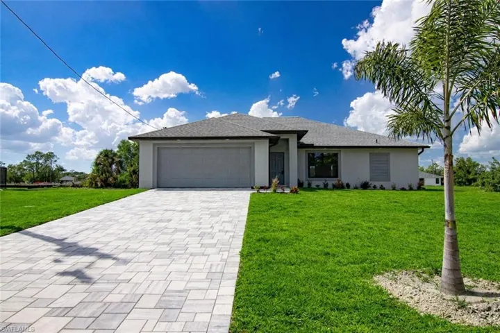 3594 Ne 9th Pl, Cape Coral, Florida 33909