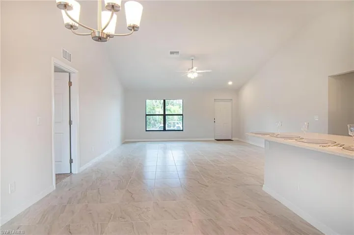 3594 Ne 9th Pl, Cape Coral, Florida 33909
