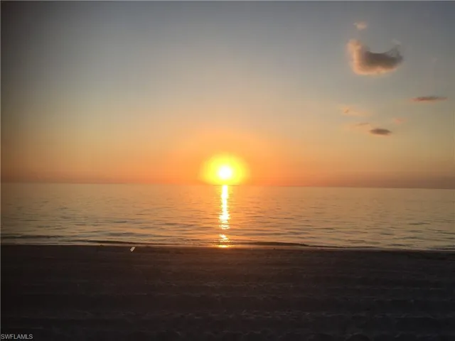 6585 Nicholas Blvd 1001, Naples, Florida 34108