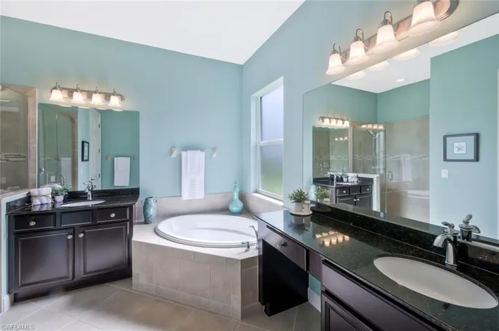 12120  Corcoran  PL, Fort Myers, FL 33913