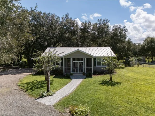 1280 Cemetary Road, LaBelle, FL 33935, 4.89 equestrian acres with stables & arena