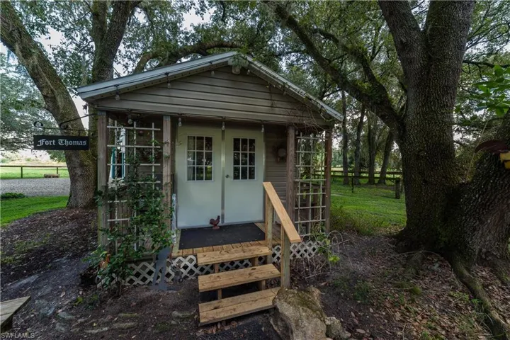 1280 Cemetary Road, LaBelle, FL 33935, 4.89 equestrian acres with stables & arena