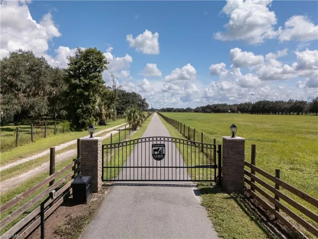 1280 Cemetary Road, LaBelle, FL 33935, 4.89 equestrian acres with stables & arena