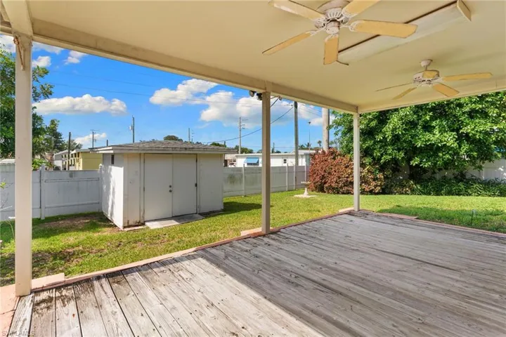 1020  28th N AVE, Naples, FL 34103