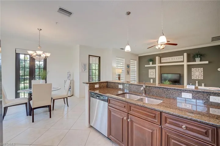 11220 Paseo Grande Blvd 5205, Fort Myers, Florida 33912