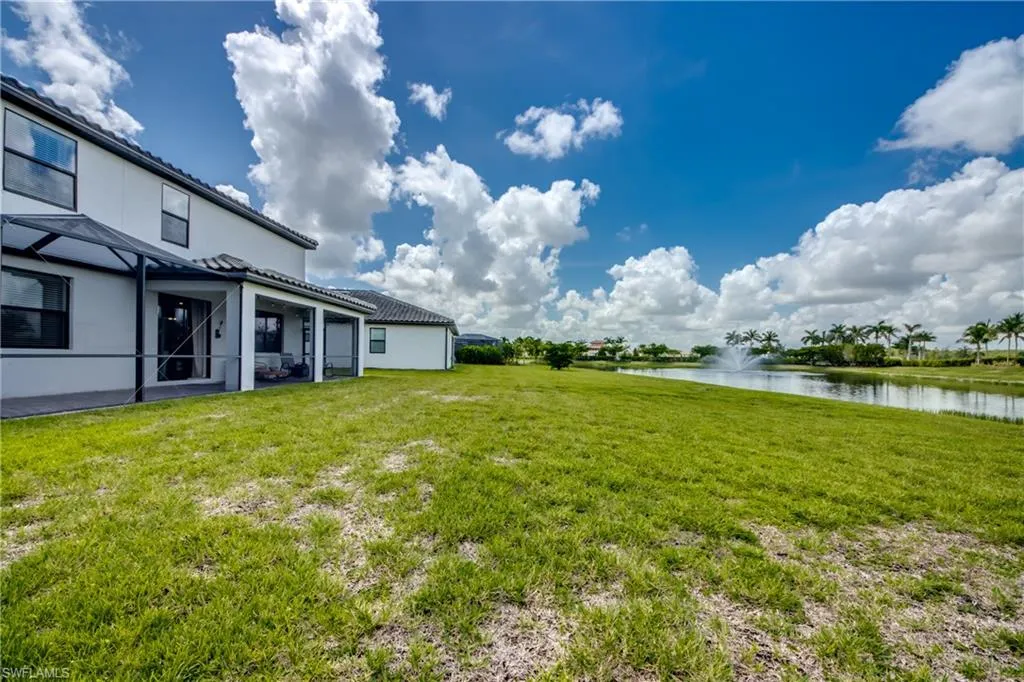 11592 Shady Blossom DR, Fort Myers, FL 33913,225061512