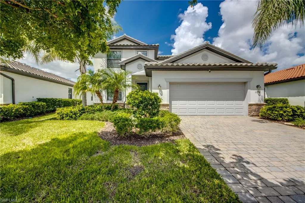 11592 Shady Blossom DR, Fort Myers, FL 33913,225061512