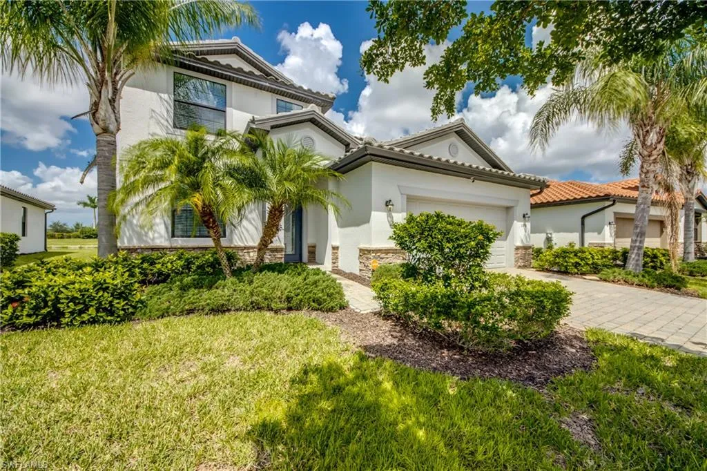 11592 Shady Blossom DR, Fort Myers, FL 33913,225061512