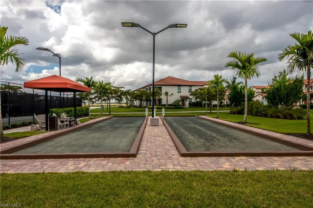11592 Shady Blossom DR, Fort Myers, FL 33913,225061512
