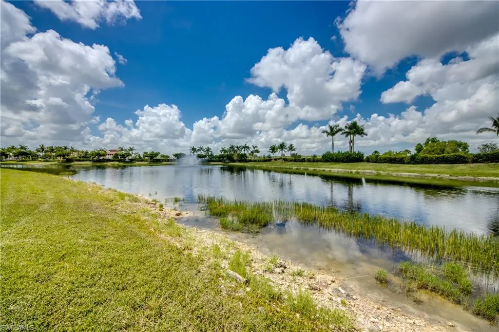 11592 Shady Blossom DR, Fort Myers, FL 33913,225061512