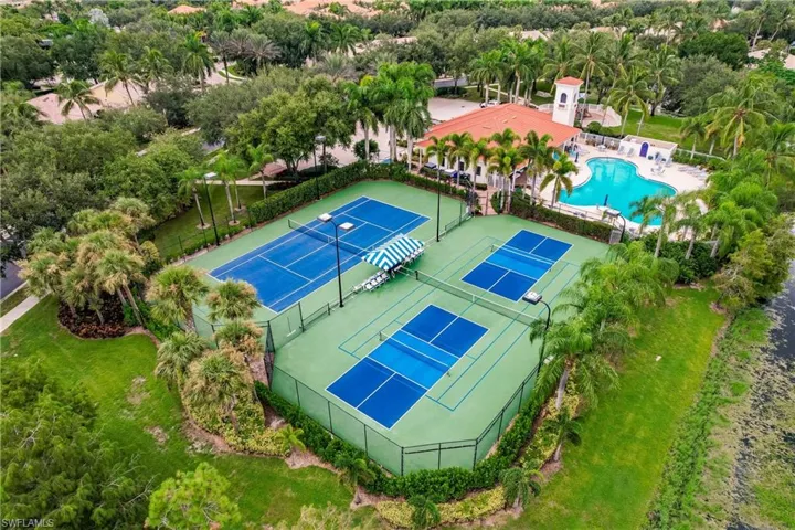 28731  Alessandria  CIR, Bonita Springs, FL 34135