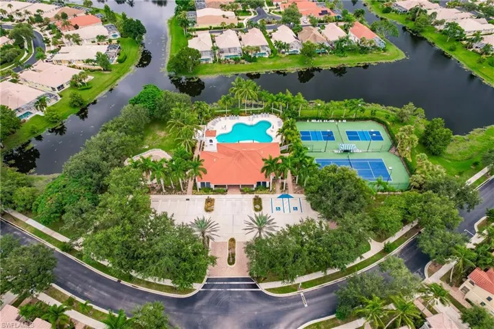 28731  Alessandria  CIR, Bonita Springs, FL 34135