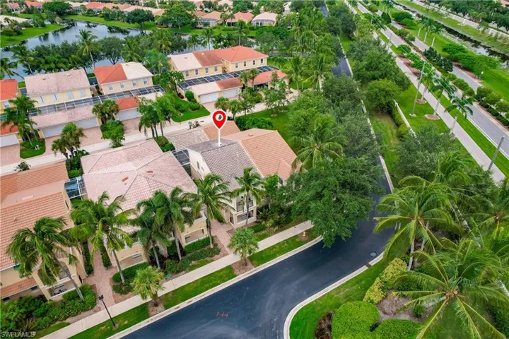 28731  Alessandria  CIR, Bonita Springs, FL 34135