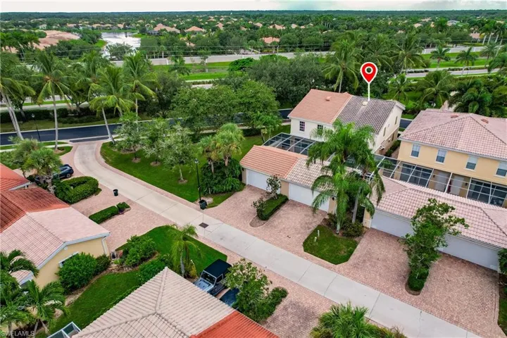 28731  Alessandria  CIR, Bonita Springs, FL 34135