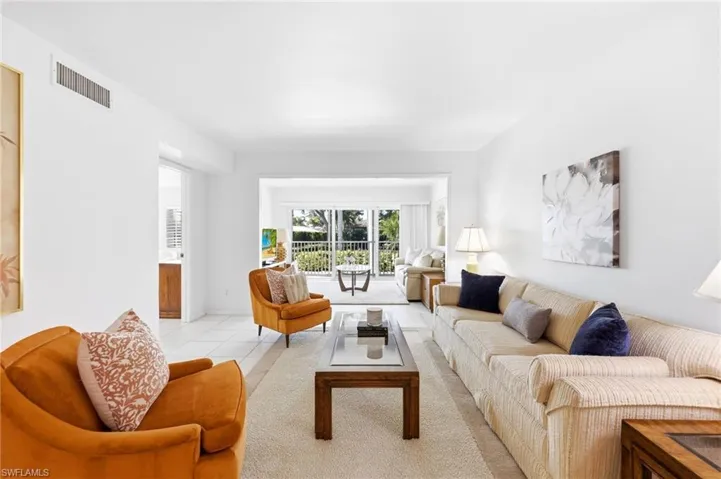 4022  Belair  LN, Naples, FL 34103