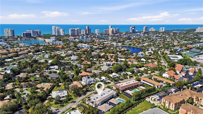 4022  Belair  LN, Naples, FL 34103