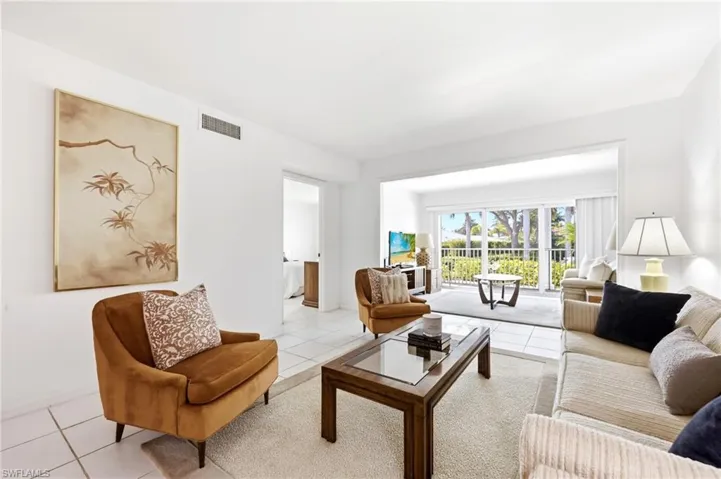 4022  Belair  LN, Naples, FL 34103