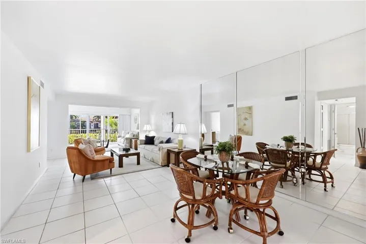 4022  Belair  LN, Naples, FL 34103