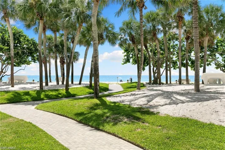 4022  Belair  LN, Naples, FL 34103