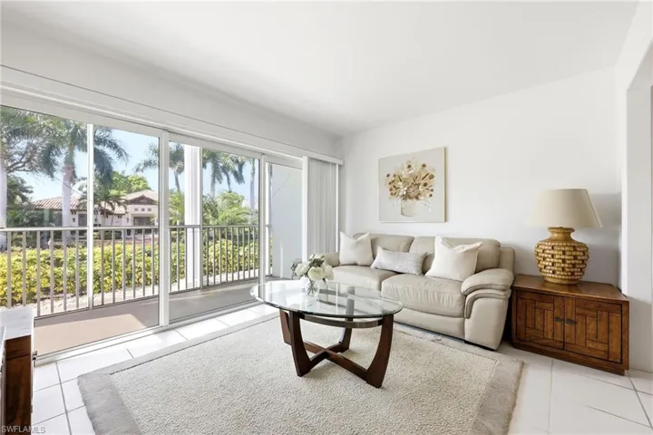 4022  Belair  LN, Naples, FL 34103