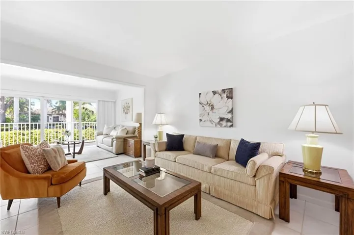 4022  Belair  LN, Naples, FL 34103