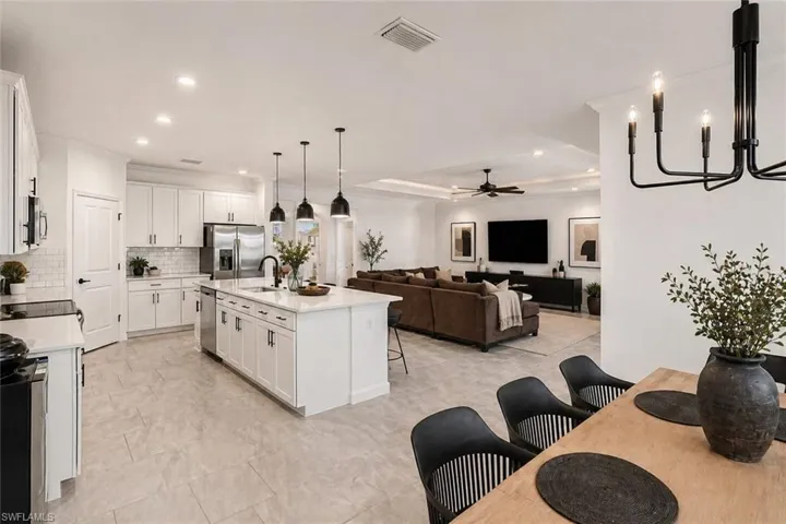 18307 Parksville Dr, Estero, Florida 33928