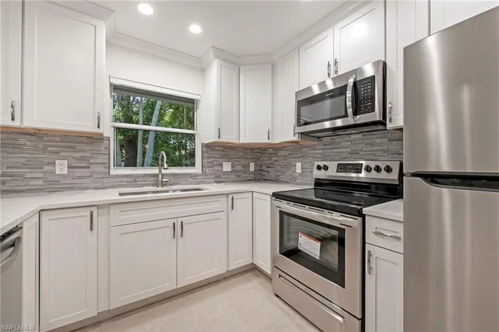 5 Rivard Rd # 22, Naples Fl 34112
