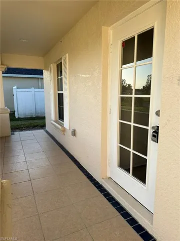 2207 Ne 15th Ln, Cape Coral, Florida 33909
